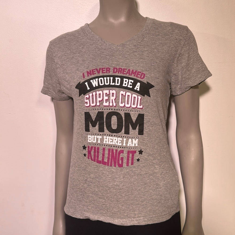Woman’s V Neck TShirt Size S